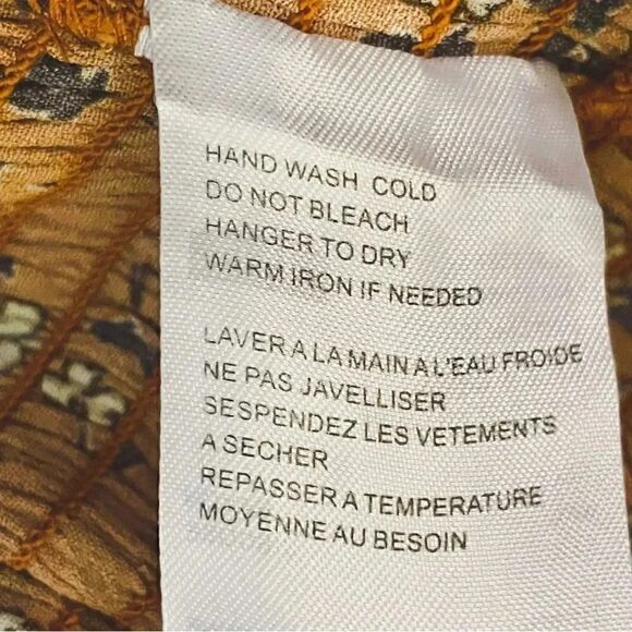 Elodie Womens Crop Top Orange Rust Floral Long Sleeve faux Button Front SZ L - Picture 11 of 12